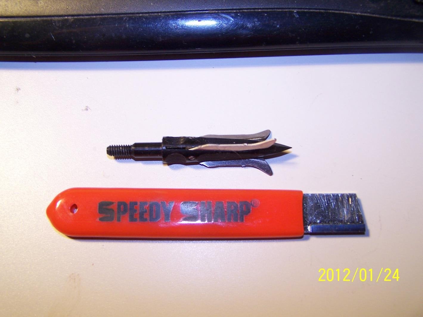 Carbide Broadhead and Knife Sharpener
